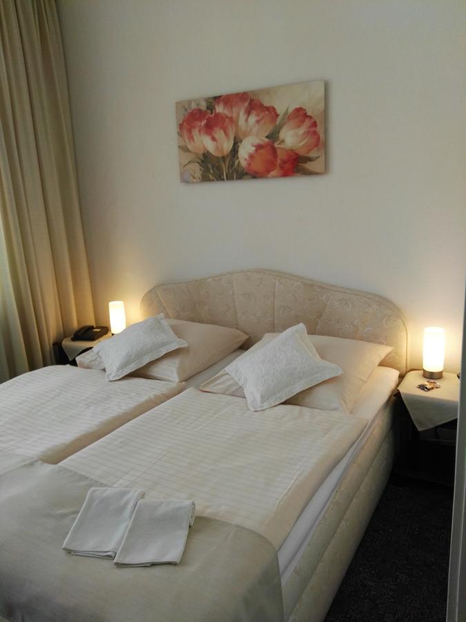 Hotel Carolinenhof Bad Pyrmont Εξωτερικό φωτογραφία